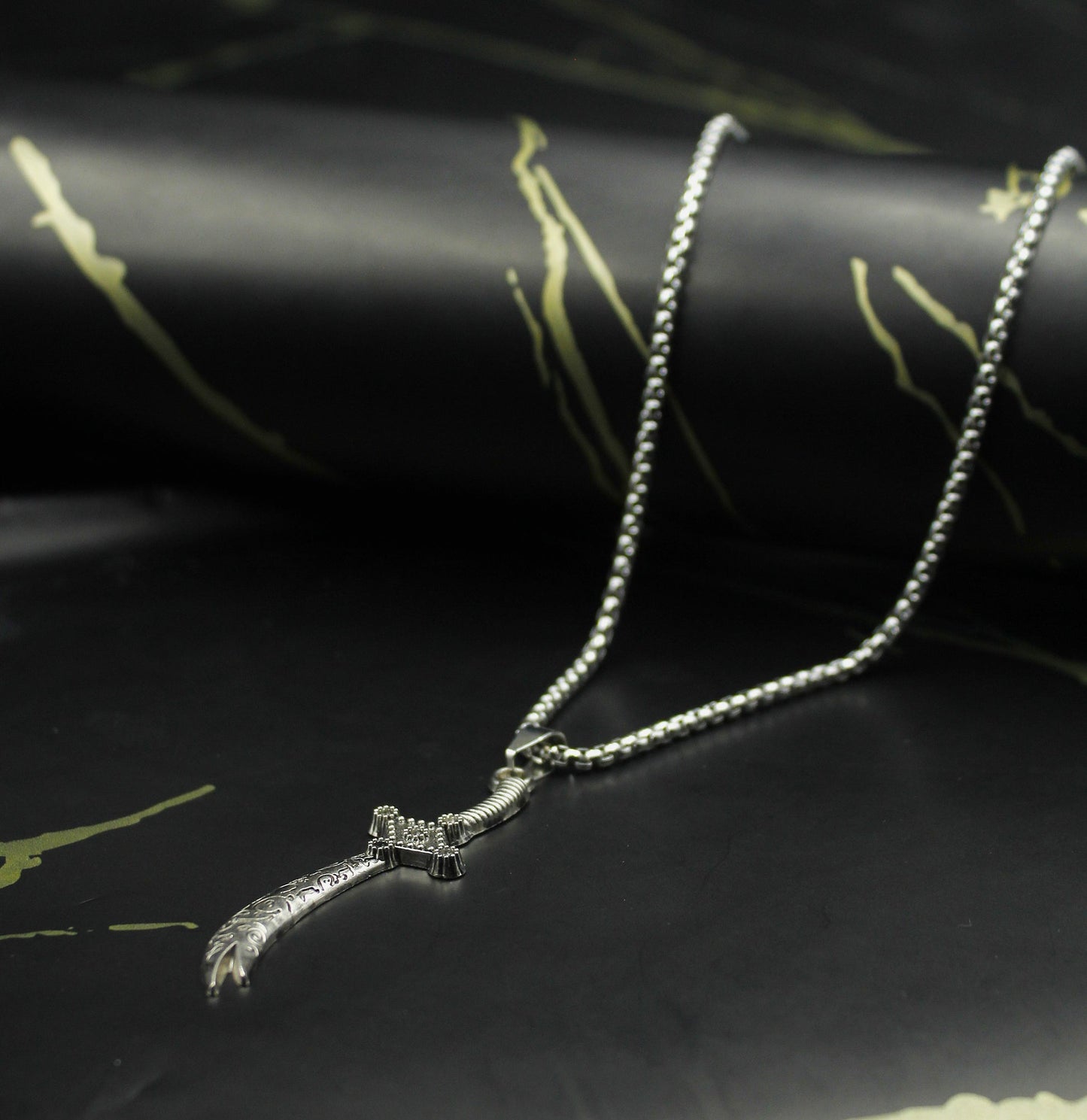 zulfiqar necklace